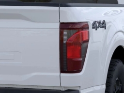 Ford F-150 XLT 4WD SuperCrew 5.5' Box 2026