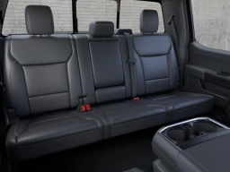 Ford F-150 LARIAT 4WD SuperCrew 5.5' Box 2026