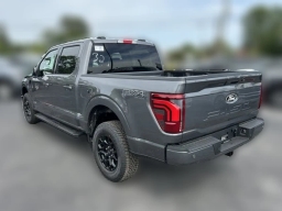 Ford F-150 LARIAT 4WD SuperCrew 5.5' Box 2026