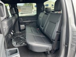Ford F-150 LARIAT 4WD SuperCrew 5.5' Box 2026