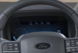 Ford F-150 LARIAT 4WD SuperCrew 5.5' Box 2026