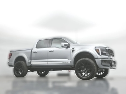 Ford F-150 LARIAT 4WD SuperCrew 5.5' Box 2025
