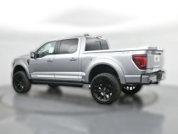 Ford F-150 LARIAT 4WD SuperCrew 5.5' Box 2025