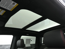 Ford F-150 LARIAT 4WD SuperCrew 5.5' Box 2025