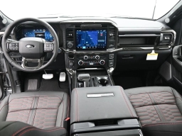Ford F-150 LARIAT 4WD SuperCrew 5.5' Box 2025