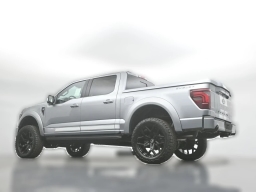 Ford F-150 LARIAT 4WD SuperCrew 5.5' Box 2025