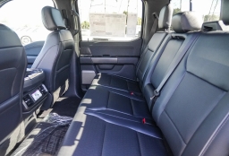 Ford F-150 LARIAT 4WD SuperCrew 5.5' Box 2026