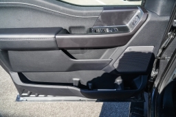 Ford F-150 LARIAT 4WD SuperCrew 5.5' Box 2026