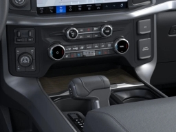 Ford F-150 LARIAT 4WD SuperCrew 5.5' Box 2026