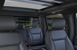 Ford F-150 LARIAT 4WD SuperCrew 5.5' Box 2026