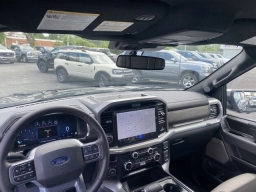 Ford F-150 LARIAT 4WD SuperCrew 5.5' Box 2026