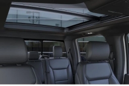 Ford F-150 LARIAT 4WD SuperCrew 5.5' Box 2026