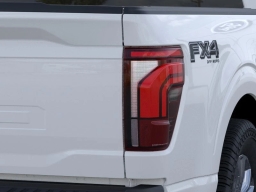 Ford F-150 LARIAT 4WD SuperCrew 5.5' Box 2026