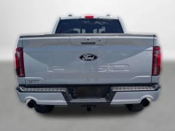 Ford F-150 LARIAT 4WD SuperCrew 5.5' Box 2026