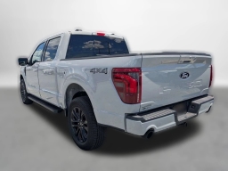 Ford F-150 LARIAT 4WD SuperCrew 5.5' Box 2026