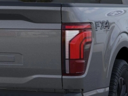 Ford F-150 LARIAT 4WD SuperCrew 5.5' Box 2026