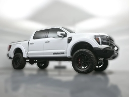 Ford F-150 LARIAT 4WD SuperCrew 5.5' Box 2025