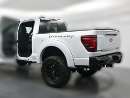 Ford F-150 LARIAT 4WD SuperCrew 5.5' Box 2025