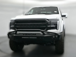 Ford F-150 LARIAT 4WD SuperCrew 5.5' Box 2025