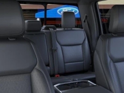 Ford F-150 LARIAT 4WD SuperCrew 5.5' Box 2026