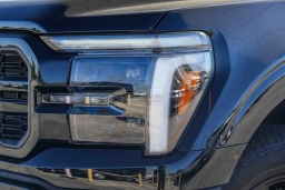 Ford F-150 LARIAT 4WD SuperCrew 5.5' Box 2026