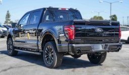 Ford F-150 LARIAT 4WD SuperCrew 5.5' Box 2026