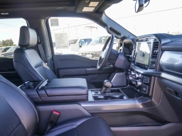 Ford F-150 LARIAT 4WD SuperCrew 5.5' Box 2026