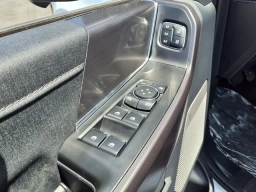 Ford F-150 LARIAT 4WD SuperCrew 5.5' Box 2026