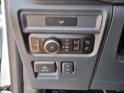 Ford F-150 LARIAT 4WD SuperCrew 5.5' Box 2026