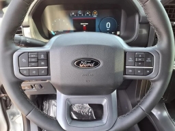 Ford F-150 LARIAT 4WD SuperCrew 5.5' Box 2026