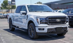 Ford F-150 LARIAT 4WD SuperCrew 5.5' Box 2026