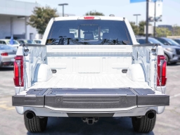 Ford F-150 LARIAT 4WD SuperCrew 5.5' Box 2026
