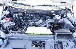 Ford F-150 LARIAT 4WD SuperCrew 5.5' Box 2026