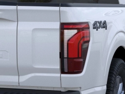 Ford F-150 LARIAT 4WD SuperCrew 5.5' Box 2026