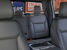 Ford F-150 LARIAT 4WD SuperCrew 5.5' Box 2026