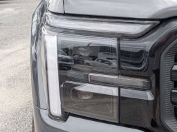 Ford F-150 LARIAT 4WD SuperCrew 5.5' Box 2026