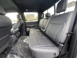 Ford F-150 LARIAT 4WD SuperCrew 5.5' Box 2026
