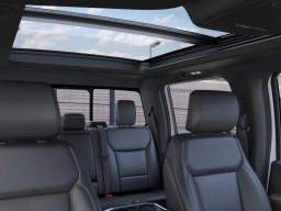 Ford F-150 LARIAT 4WD SuperCrew 5.5' Box 2026