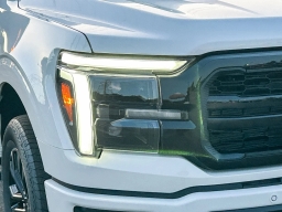Ford F-150 LARIAT 4WD SuperCrew 6.5' Box 2026