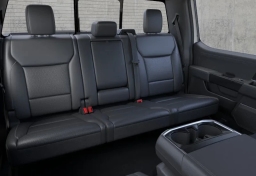 Ford F-150 LARIAT 4WD SuperCrew 6.5' Box 2026