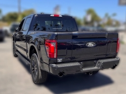 Ford F-150 LARIAT 4WD SuperCrew 5.5' Box 2026
