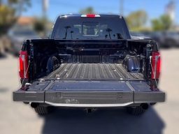 Ford F-150 LARIAT 4WD SuperCrew 5.5' Box 2026