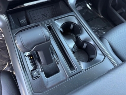 Ford F-150 LARIAT 4WD SuperCrew 5.5' Box 2026
