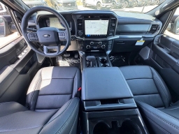 Ford F-150 LARIAT 4WD SuperCrew 5.5' Box 2026