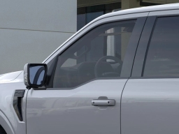 Ford F-150 LARIAT 4WD SuperCrew 5.5' Box 2026