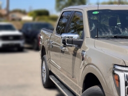 Ford F-150 LARIAT 4WD SuperCrew 5.5' Box 2026