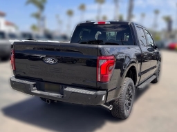 Ford F-150 LARIAT 4WD SuperCrew 5.5' Box 2026