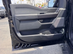 Ford F-150 LARIAT 4WD SuperCrew 5.5' Box 2026