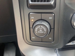 Ford F-150 LARIAT 4WD SuperCrew 5.5' Box 2026