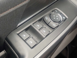 Ford F-150 LARIAT 4WD SuperCrew 5.5' Box 2026